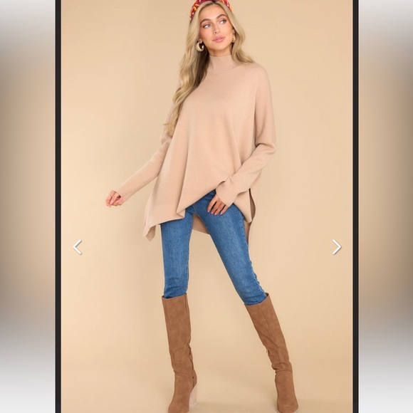 Light Mocha Sweater Medium/ Large - Picture 1 of 3